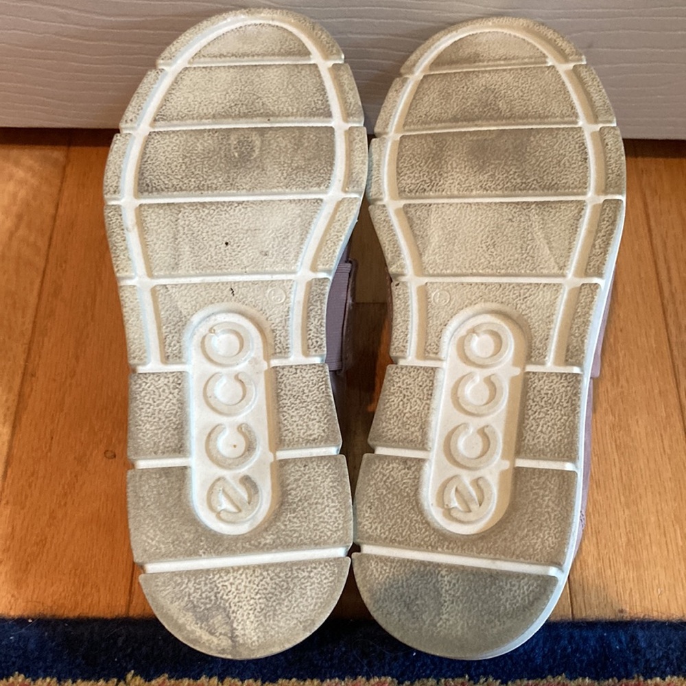 Vguc Ecco Flats - image 2